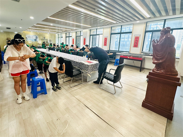 墨香传情，感念师恩 ——“解字说文”传统文化体验活动顺利举办
